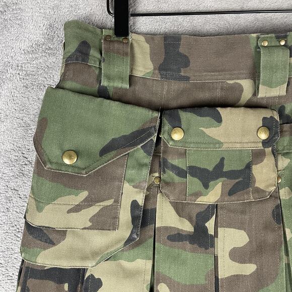 StumpTown Kilts Utility Kilt Mens 12 Camo Woodland Pleated Cargo Made USA Snap - Picture 6 of 13